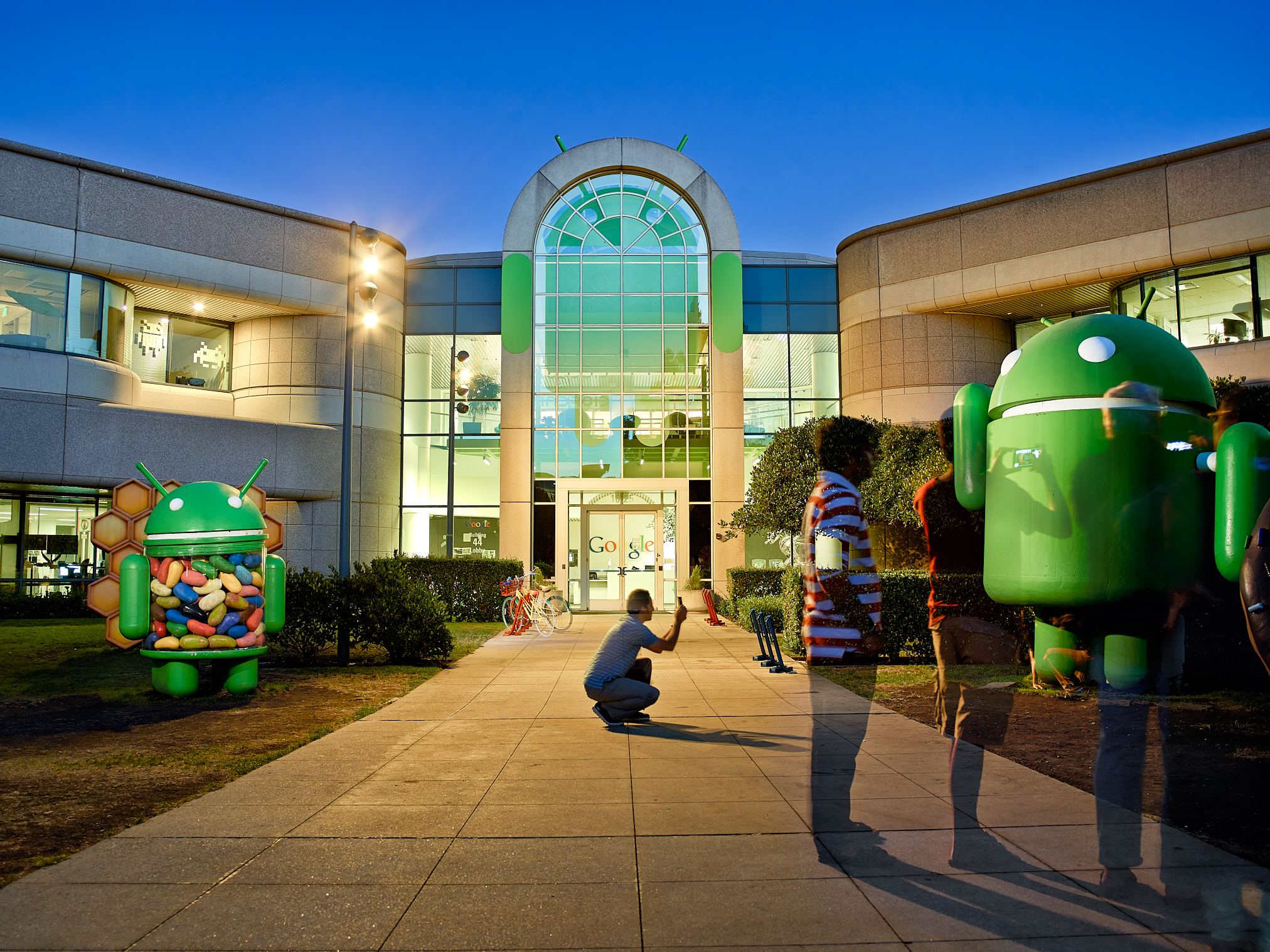 Android Sculptures by Peter Adams.