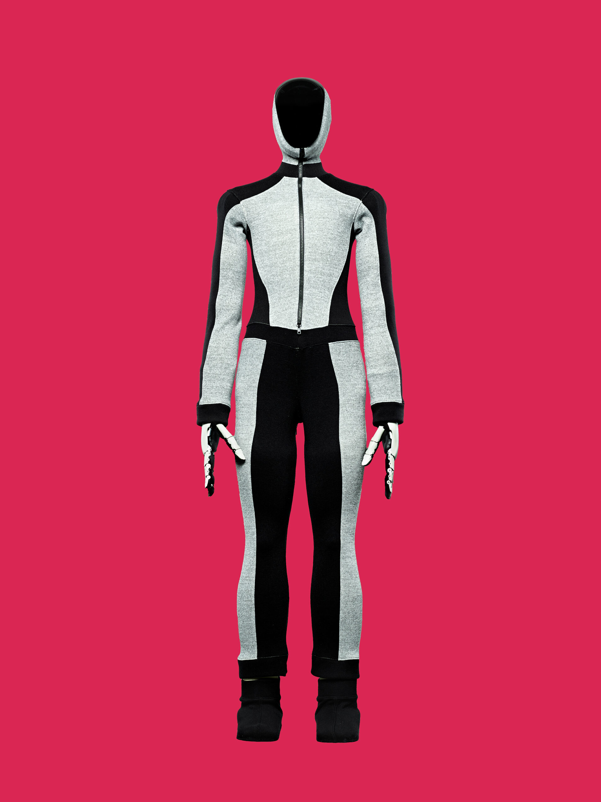 Neo. humanoid, robot.