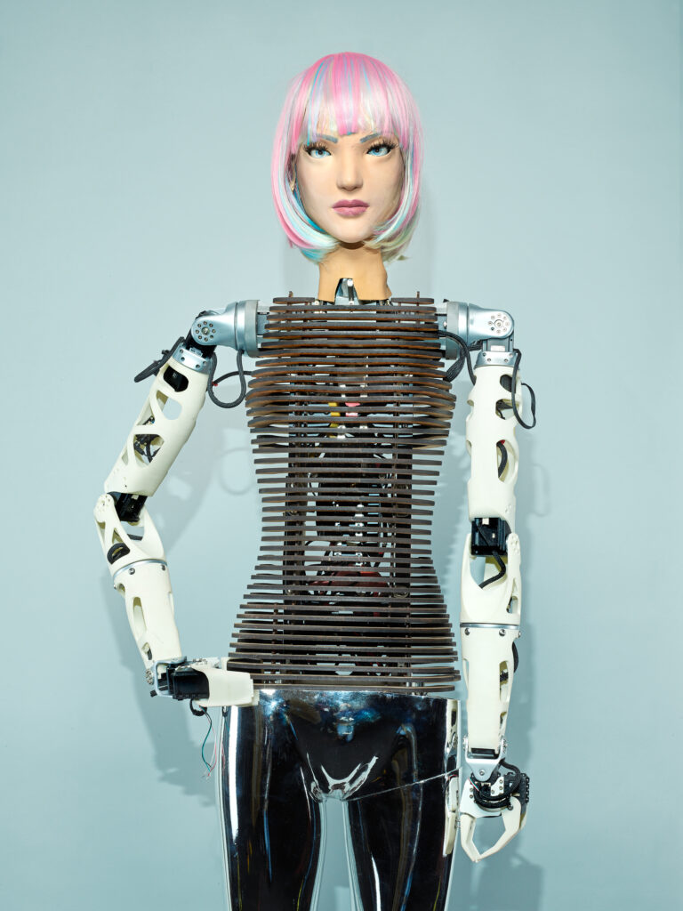 Xoie Robot. humanoid, robot.